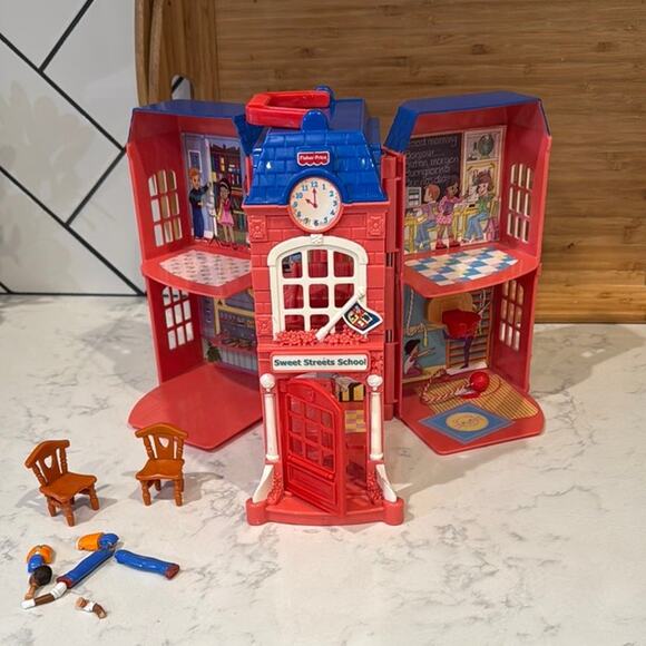 2002 Vintage Fisher Price Sweet Streets School House Fold And Go Dollhouse
